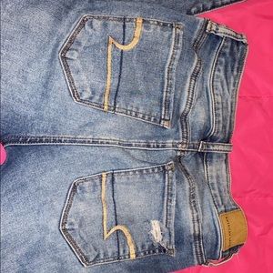 american eagle jeans!!